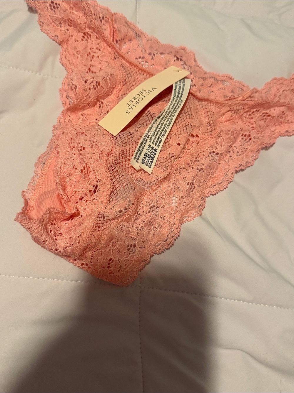 NWT Victoria’s Secret Pink Lace Panty - Picture 2 of 2